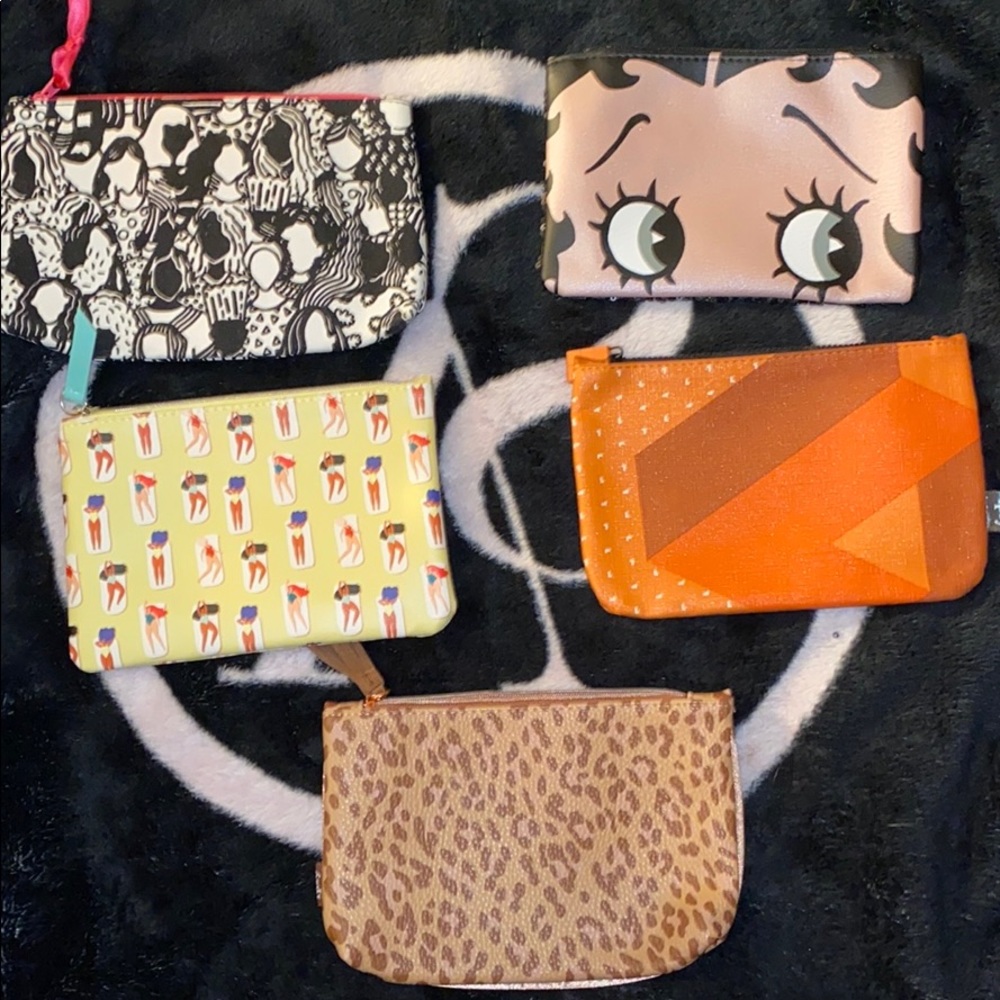 Makeup bag bundle